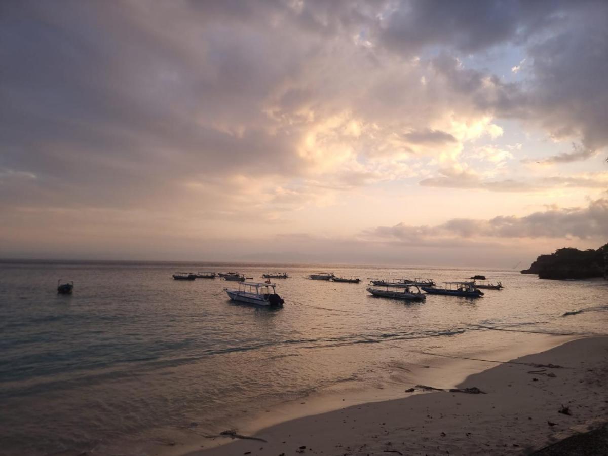 Villa Giyor Nusa Lembongan  Ngoại thất bức ảnh